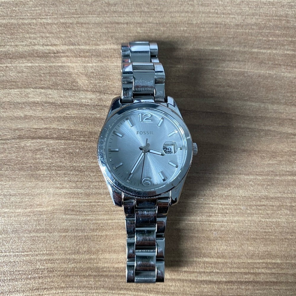 Fossil silver watch - Picture 3 of 7